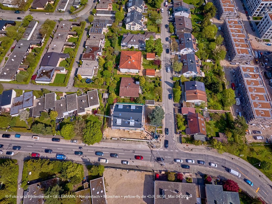 04.05.2023 - Luftbilder vom Haus für Kinder in Neuperlach